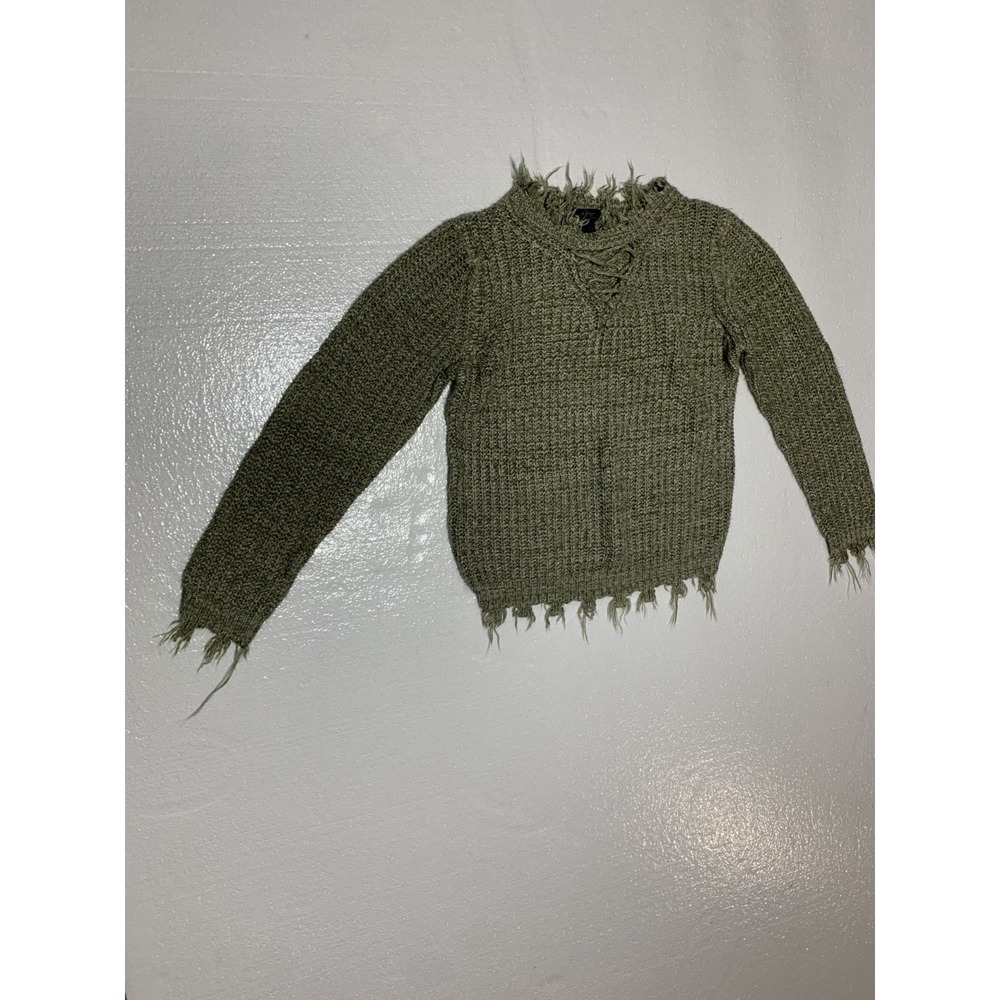 pre-owned green daytrip youth small sweater